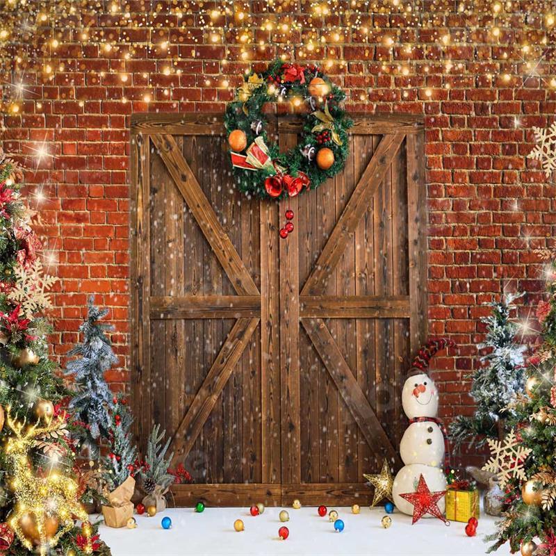 写真撮影のためのKateクリスマス納屋のドアレンガ雪だるまの背景