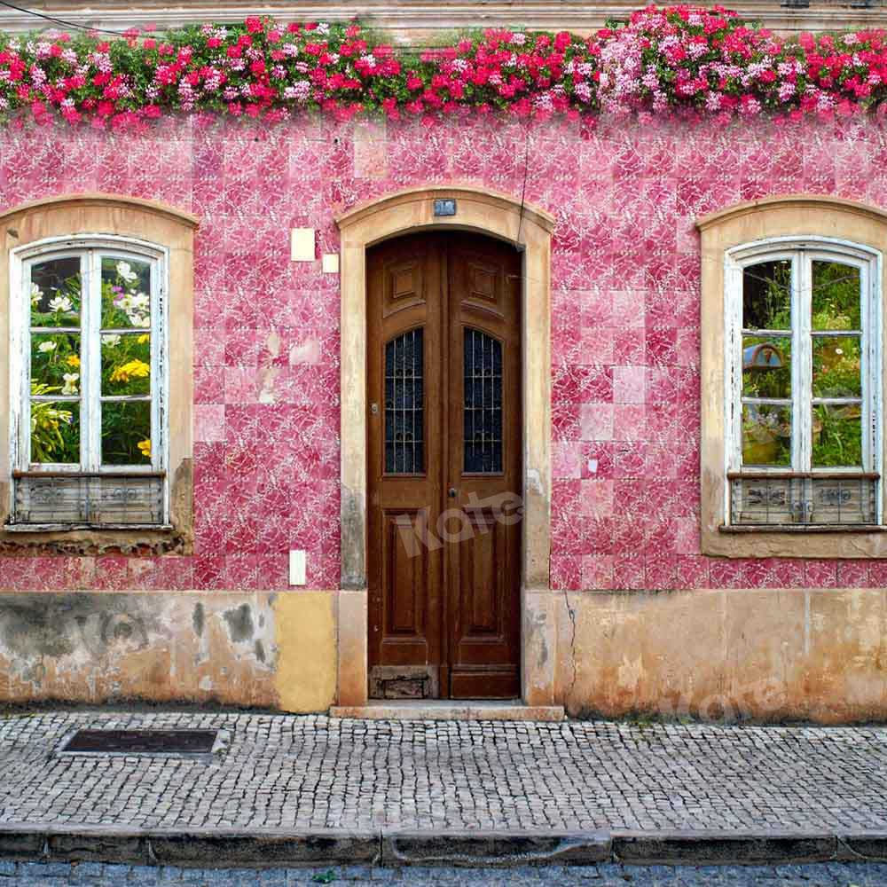 Kat春のレトロな建築の背景通りの花Chain Photography
