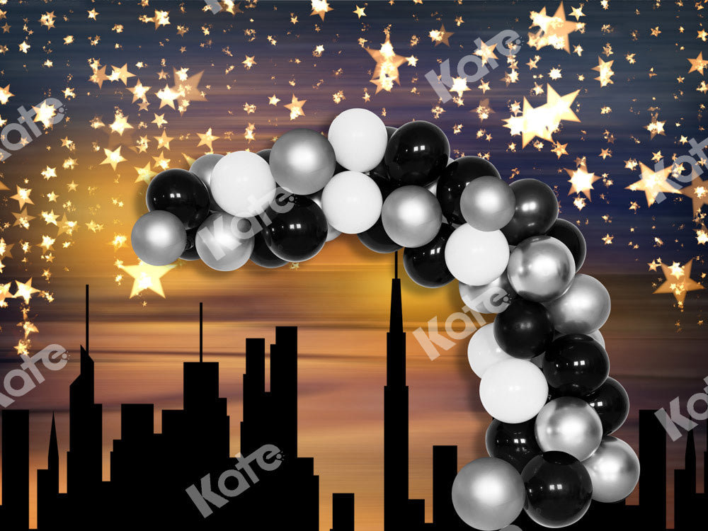Kateニューヨーク街夜バルーンお誕生日ケーキスマッシュの背景Chainデザイン