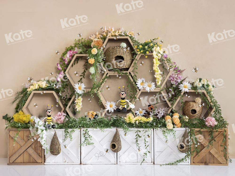 Kate春の蜂の花の庭の背景