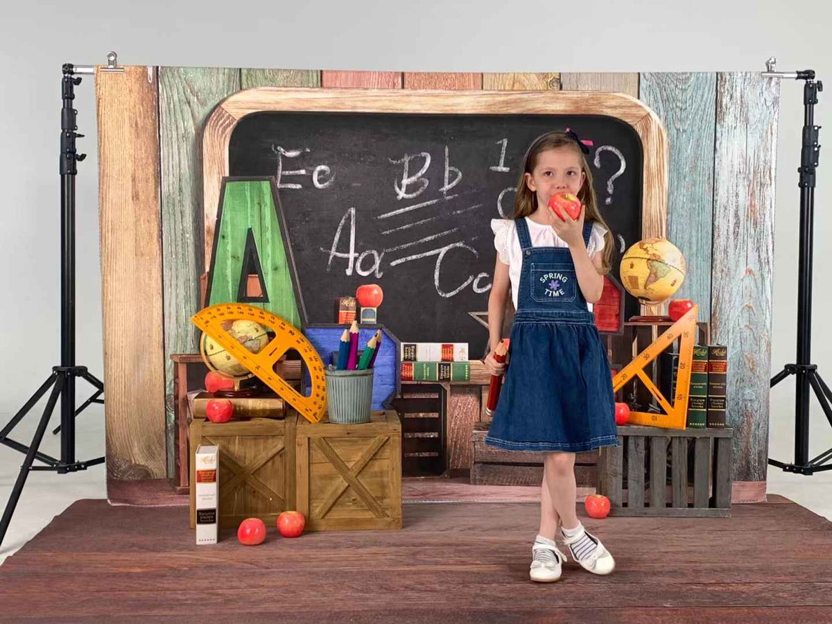Kate学校に戻る夏の黒板カラフルなABCの背景