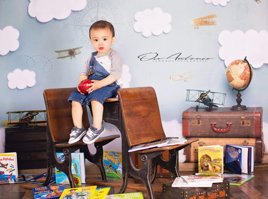 Kate写真撮影のために学校の子供たちの背景に戻って私と一緒に飛んで来てくださいErin Larkinsデザイン