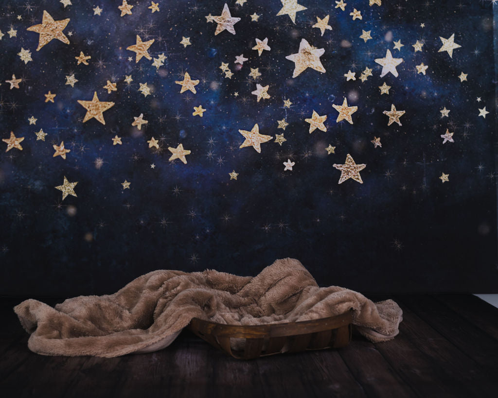 Kate 写真のための金の星の子供の背景を持つ夜空