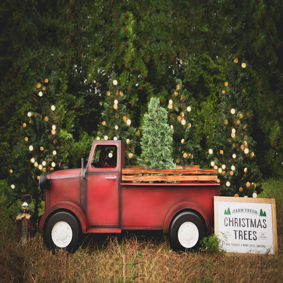 Kate 赤い車のクリスマスツリーファームの背景 によって設計された Pine Park Collection