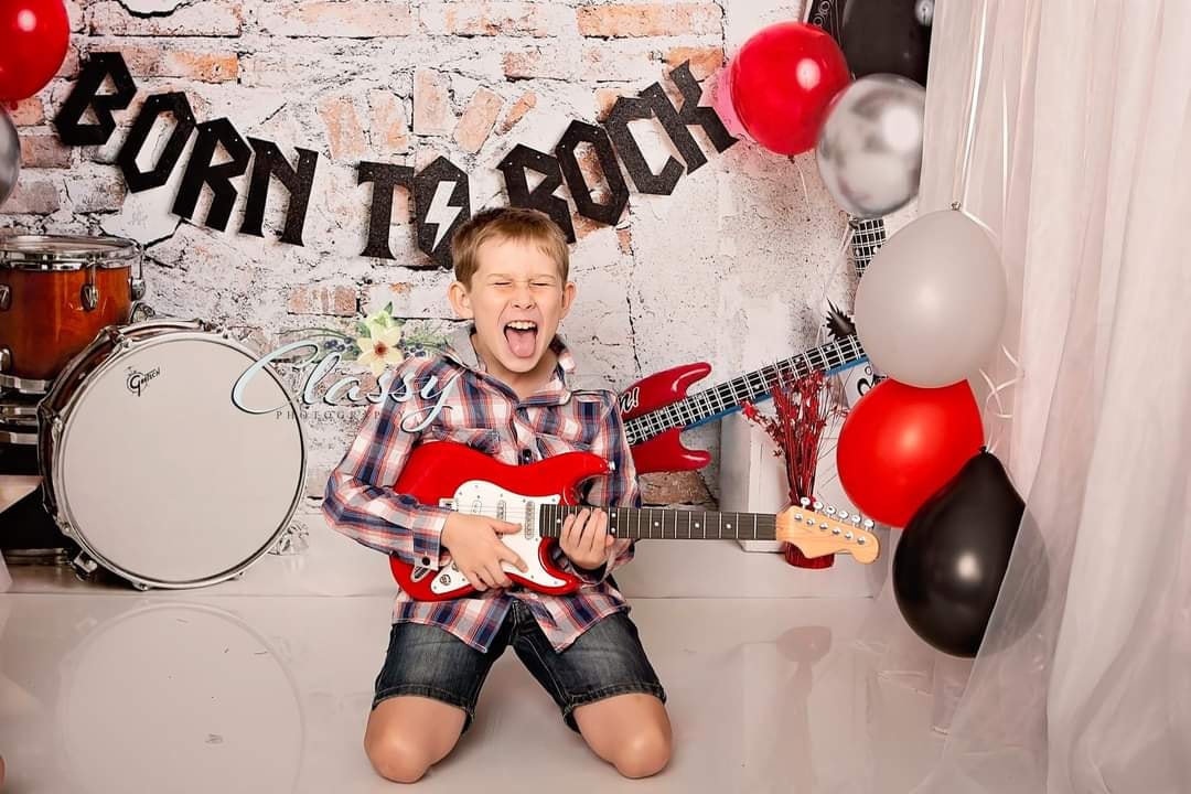 Kate ギターの子供たちの背景布でロックに生まれ