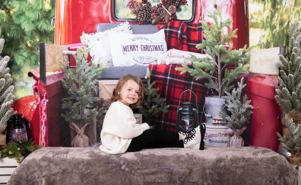 Kate クリスマストラックの背景設計されたMandy Ringe Photography