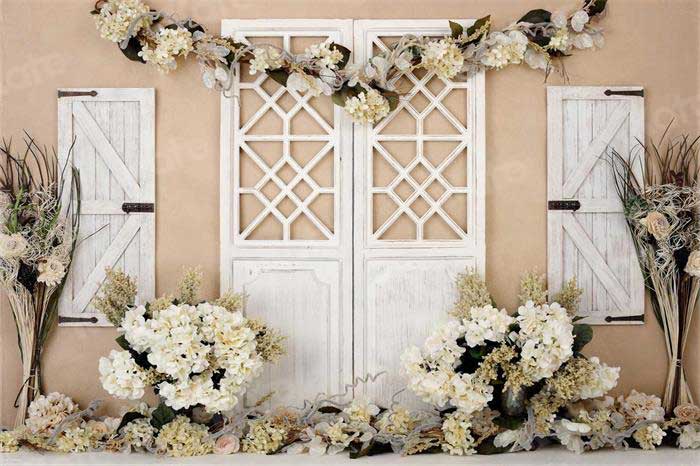 Kate誕生日白い木製のドアのカーキ色の壁の花の母の日大人の背景背景Rebeccaによって設計されました